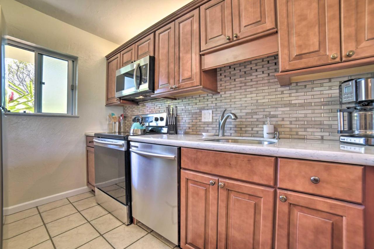 Ocean-View Kihei Condo With Lanai Steps To Beach! Экстерьер фото